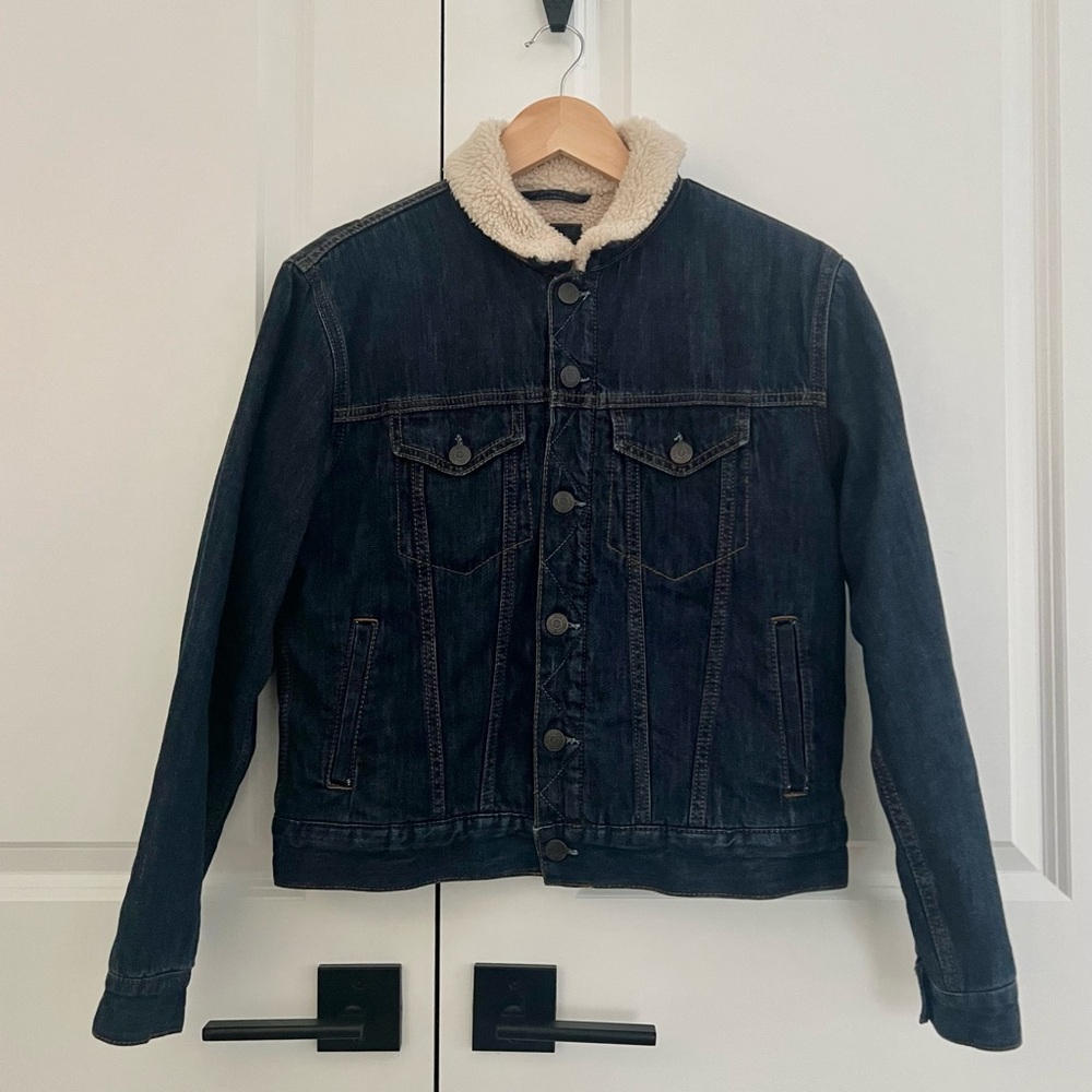 GAP Sherpa Lined Jean Jacket